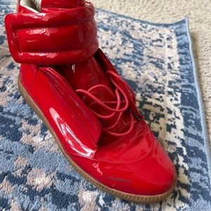 Maison Martin red sneaker